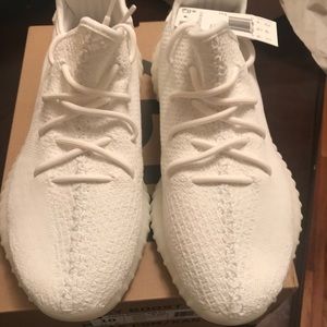 Men’s White Yeezy 350 V2